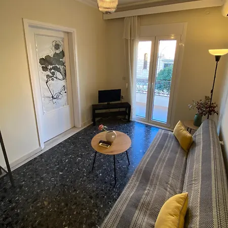 Port House Apartment *